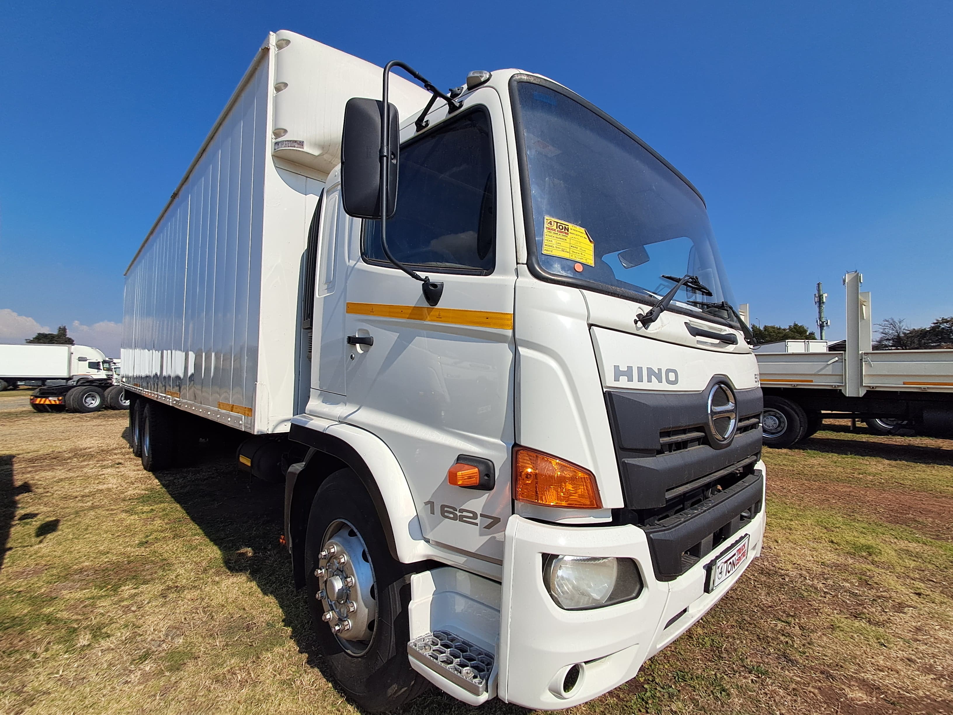 Hino 500-1627 Volume Bin — photo 2