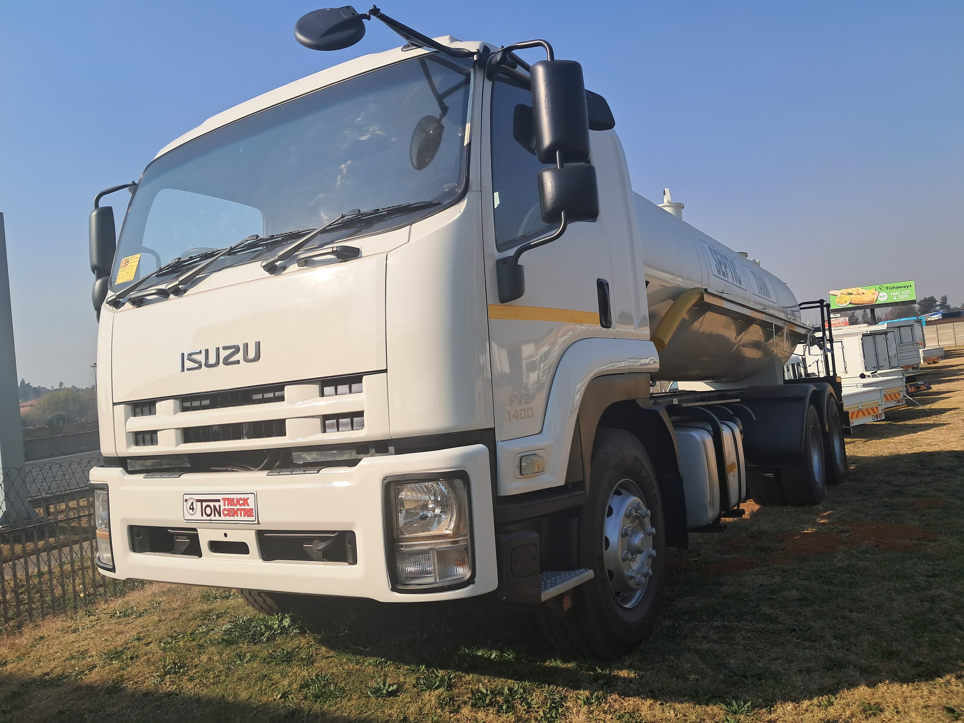 Isuzu FVZ 1400 Septic Tank — photo 2