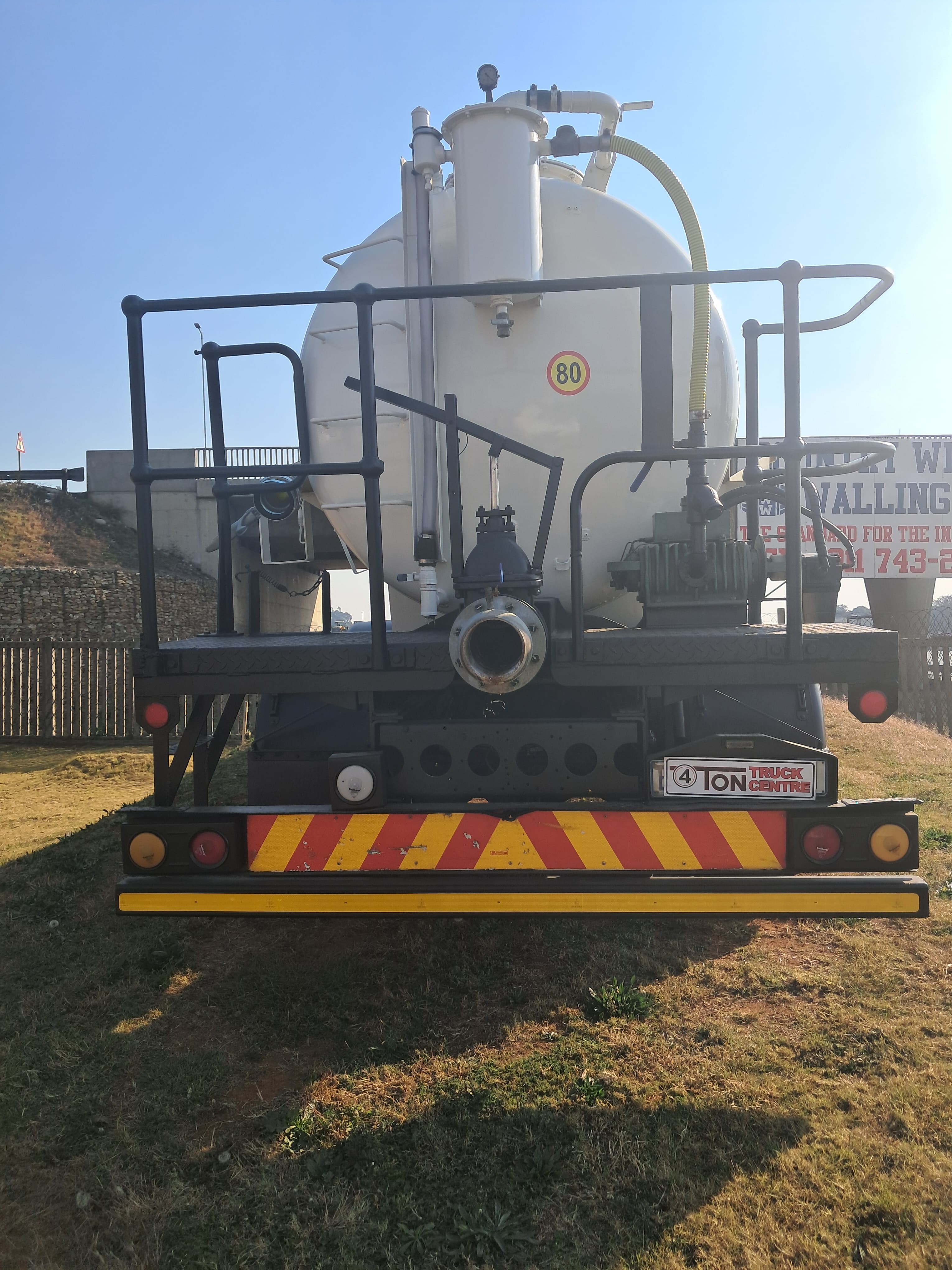 Isuzu FVZ 1400 Septic Tank — photo 6