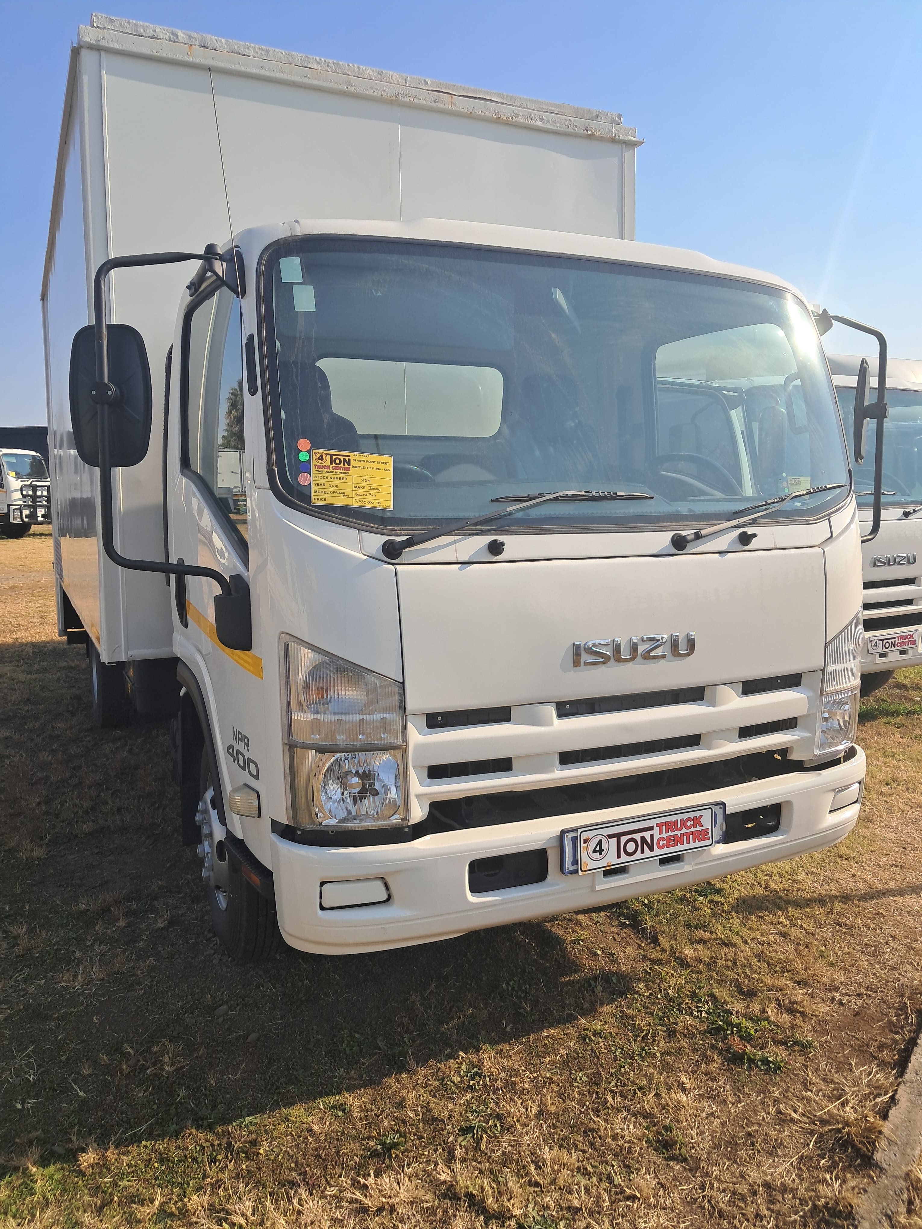 Isuzu NPR 400 AMT