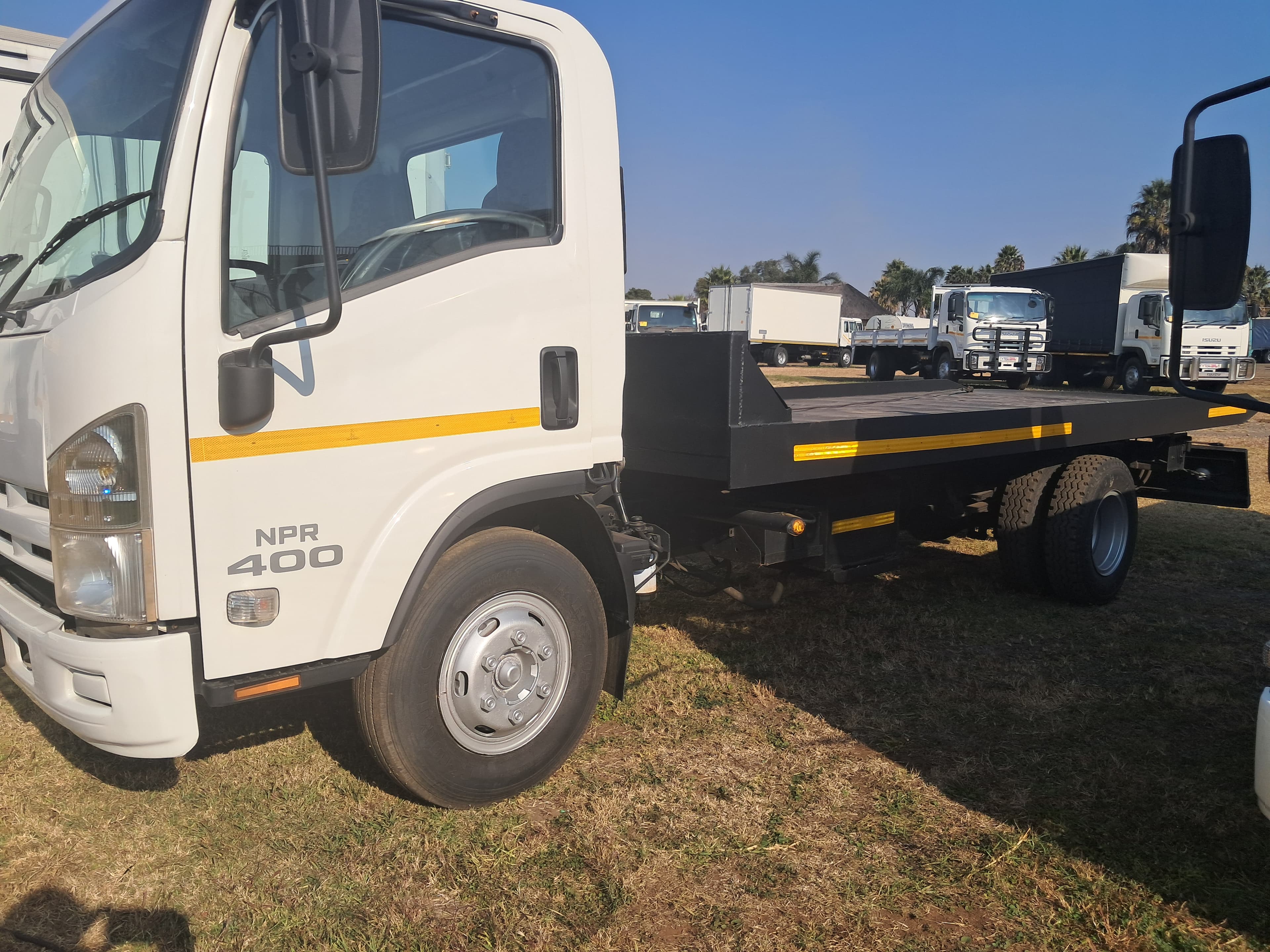 Isuzu NPR 400 Roll Back — photo 5